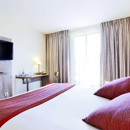 Kyriad Prestige Compiegne & 4*