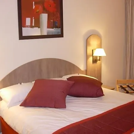 Kyriad Prestige Compiegne Hotel Jaux