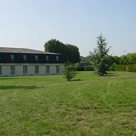 Hotel Kyriad Prestige Compiegne 4*