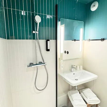 Kyriad Prestige Compiegne Jaux