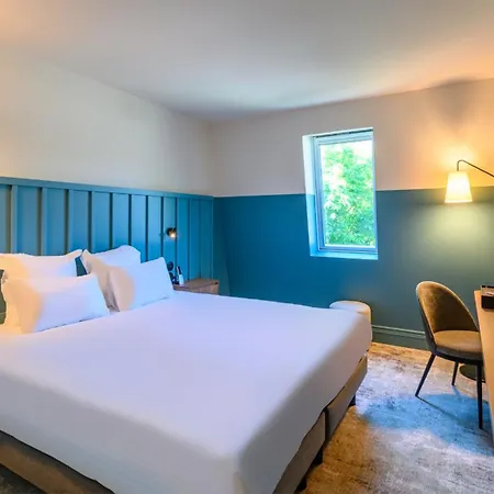 Kyriad Prestige Compiegne & 4*