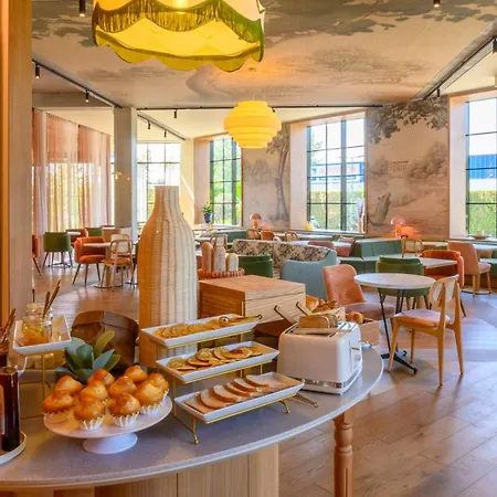 Kyriad Prestige Compiegne &