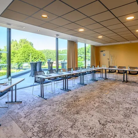 Kyriad Prestige Compiegne Hotel