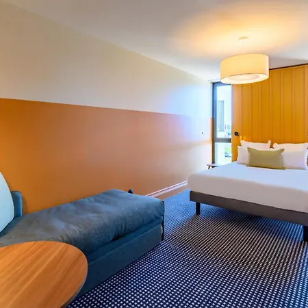 Kyriad Prestige Compiegne & Szálloda