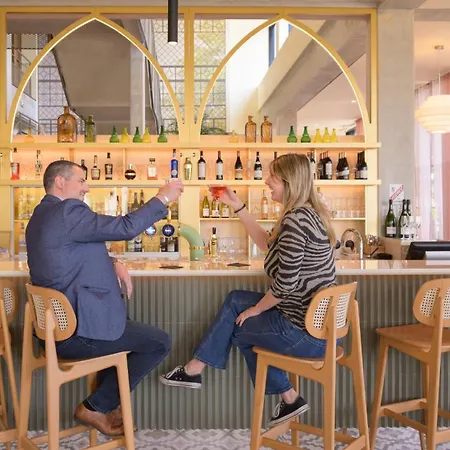 Kyriad Prestige Compiegne &