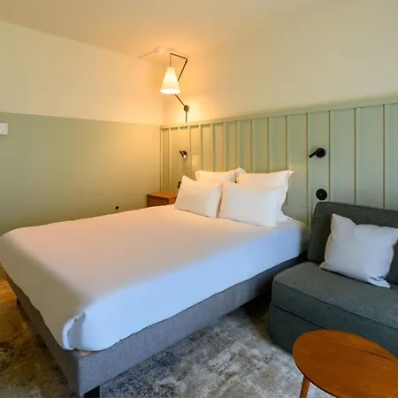 Kyriad Prestige Compiegne &