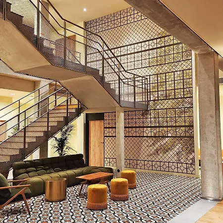 Kyriad Prestige Compiegne &