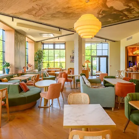 Hotel Kyriad Prestige Compiegne & Jaux