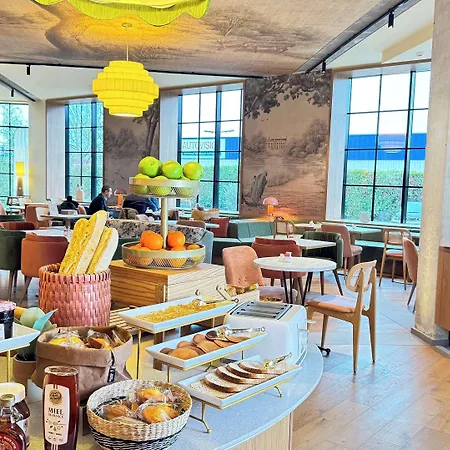 Hotel Kyriad Prestige Compiegne & Jaux
