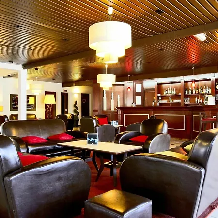 Kyriad Prestige Compiegne Hotel Jaux