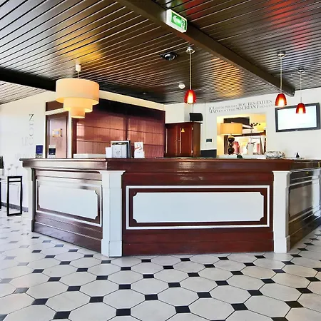 Kyriad Prestige Compiegne & Hotel