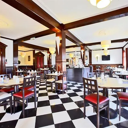 Hotel Kyriad Prestige Compiegne 4*
