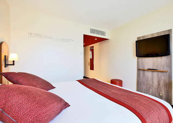 Hotel Kyriad Prestige Compiegne & Jaux