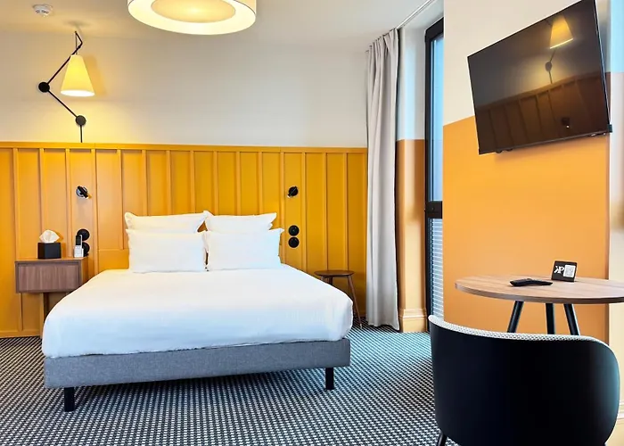 Kyriad Prestige Compiegne & Jaux