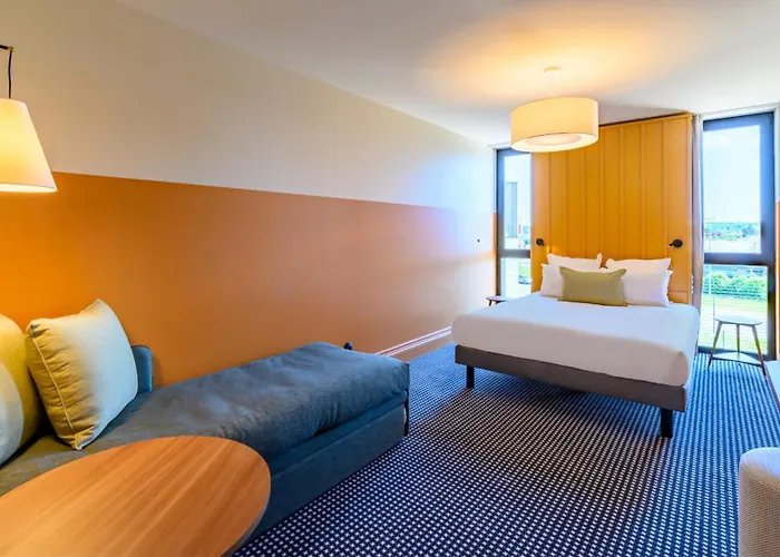 Kyriad Prestige Compiegne & Hotel