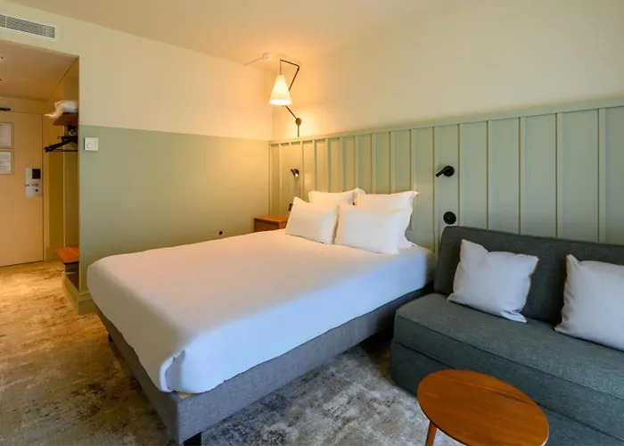 Kyriad Prestige Compiegne &