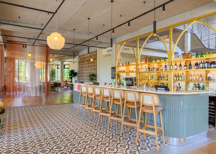 Kyriad Prestige Compiegne &